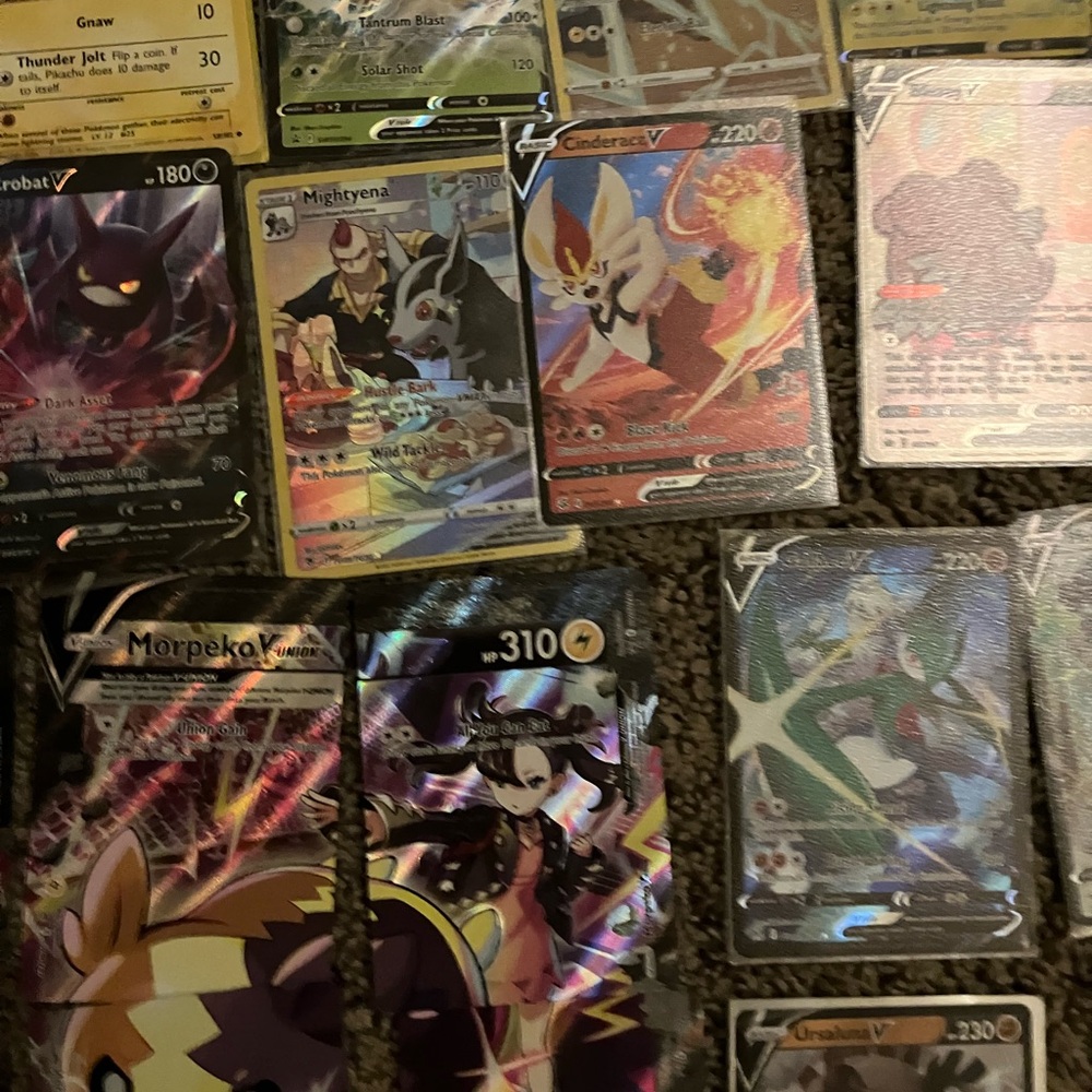 Vivid Pokemon Card Set